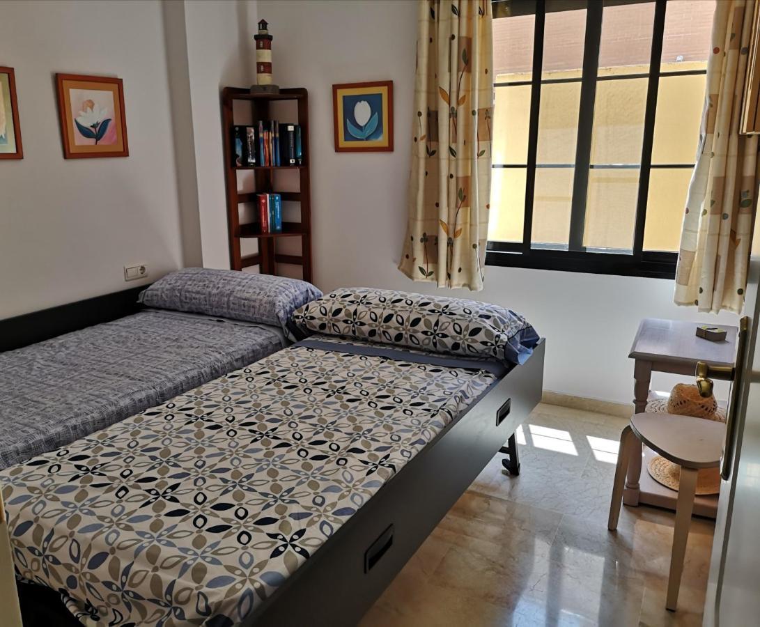 Apartamento Auxi Y Emilio En Playamar Торремолинос Экстерьер фото