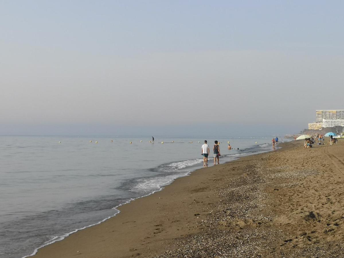 Apartamento Auxi Y Emilio En Playamar Торремолинос Экстерьер фото
